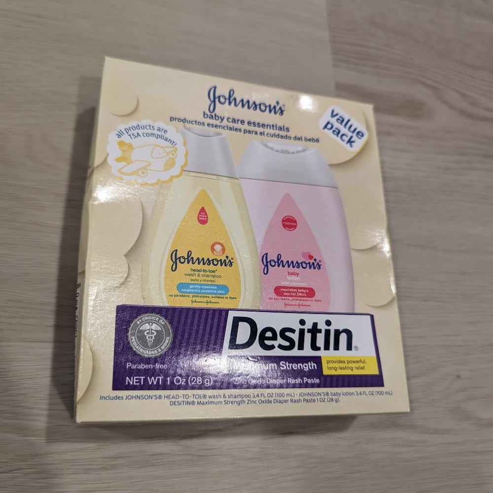Johnson's Baby Care Essentials Gift Set, Travel-Size, 3 items